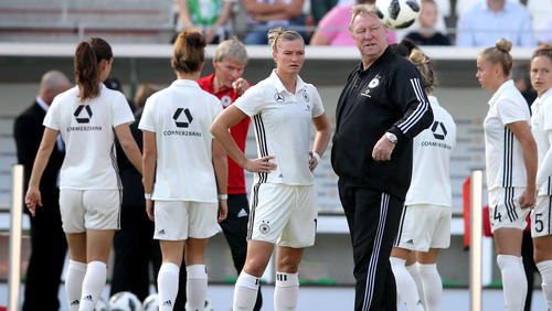 Trainer Horst Hrubesch feierte einen Startrekord