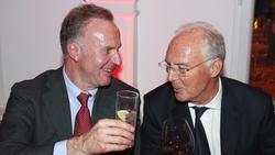 Auf Franz Beckenbauer (r.) lässt Karl-Heinz Rummenigge nichts kommen