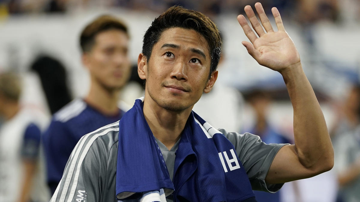 Shinji Kagawa ist von den Real-Fans euphorisch empfangen worden Shinji Kagawa ist von den Real-Fans euphorisch empfangen worden