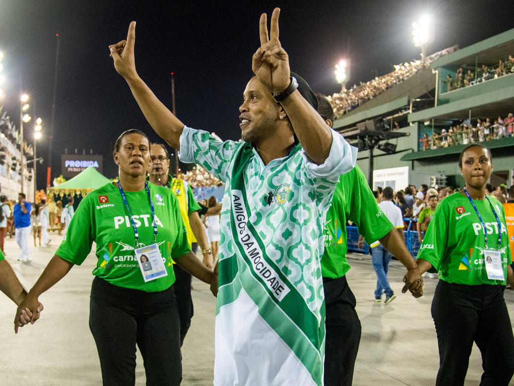 Möchte in die Politik: Ronaldinho (vorn)