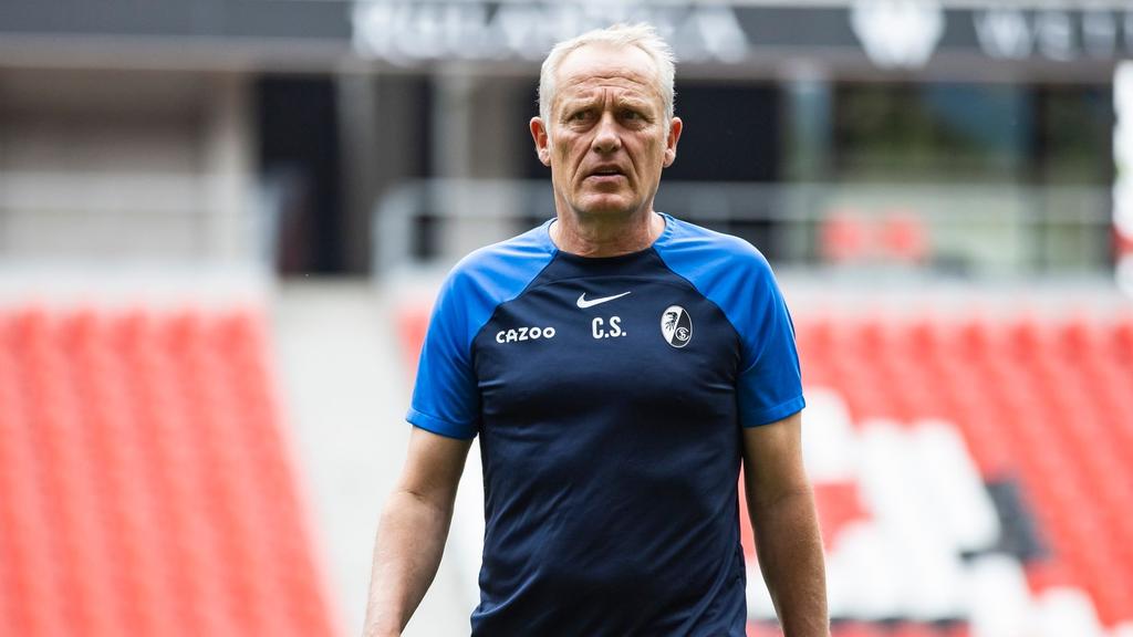 Freiburgs Coach Christian Streich kann wieder mit seinen Spielern trainieren