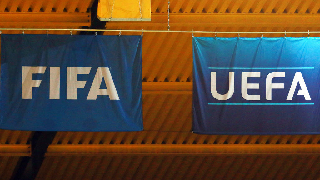 Die UEFA fordert, dass EM-Spiele nur mit Zuschauern stattfinden Die UEFA fordert, dass EM-Spiele nur mit Zuschauern stattfinden