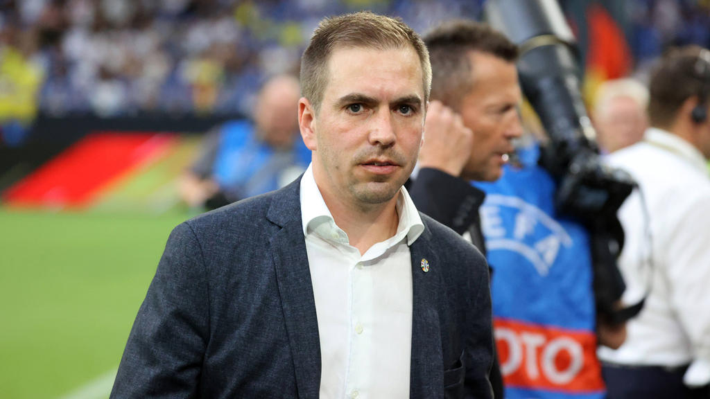 Philipp Lahm traut der deutschen Frauen-Nationalmannschaft eine gute WM zu Philipp Lahm traut der deutschen Frauen-Nationalmannschaft eine gute WM zu
