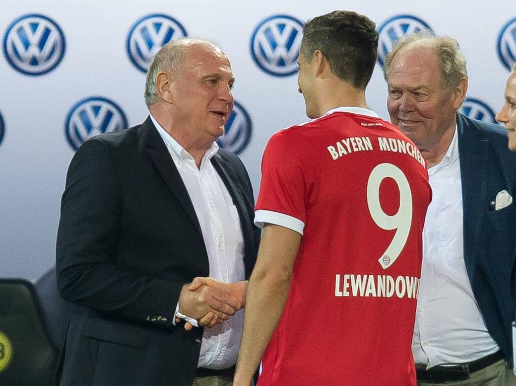 Uli Hoeneß will Robert Lewandowski nicht ziehen lassen