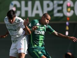 Wellington Paulista (re.) hat Chapecoense zum Sieg geschossen