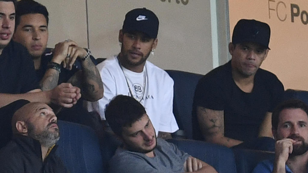 Neymar sah das 1:1 der Brasilianer gegen Panama von der Tribüne aus