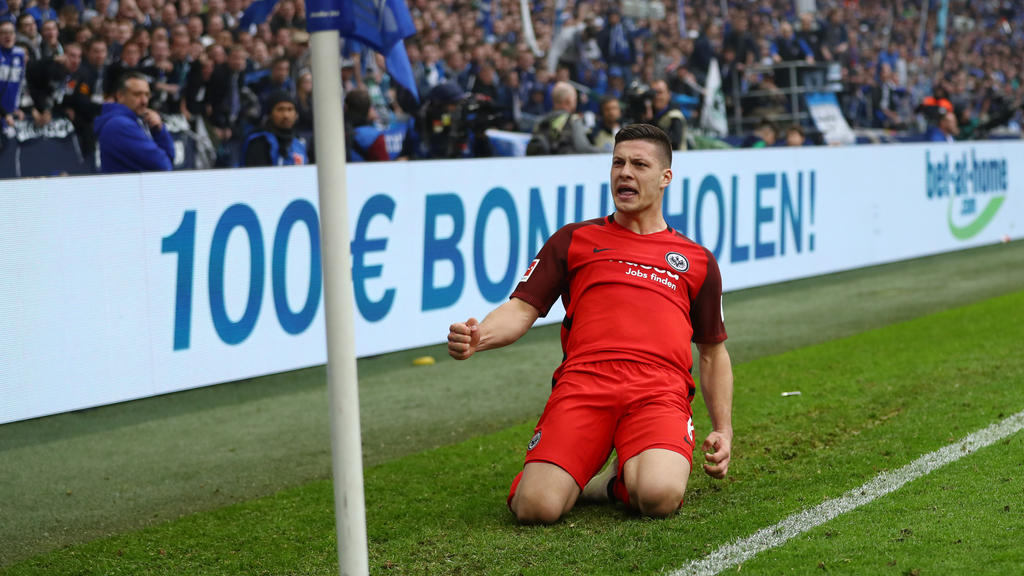 Luka Jovic von Eintracht Frankfurt wird angeblich vom FC Bayern umworben Luka Jovic von Eintracht Frankfurt wird angeblich vom FC Bayern umworben