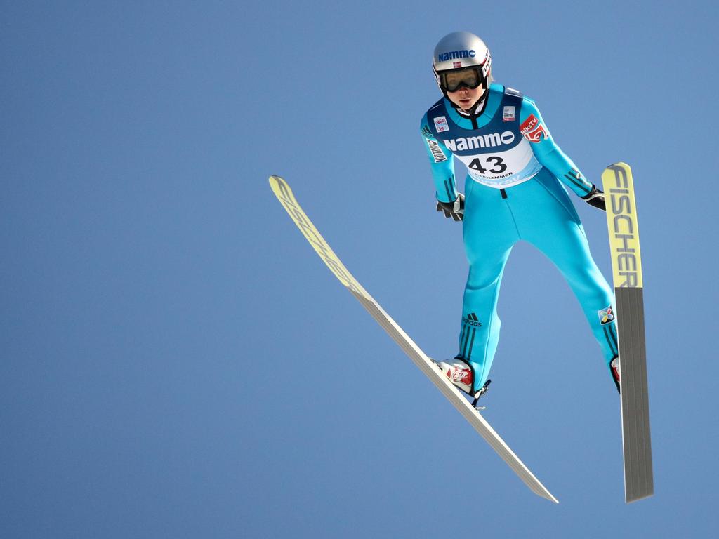 Maren Lundby gewann ihren ersten Weltcup Maren Lundby gewann ihren ersten Weltcup