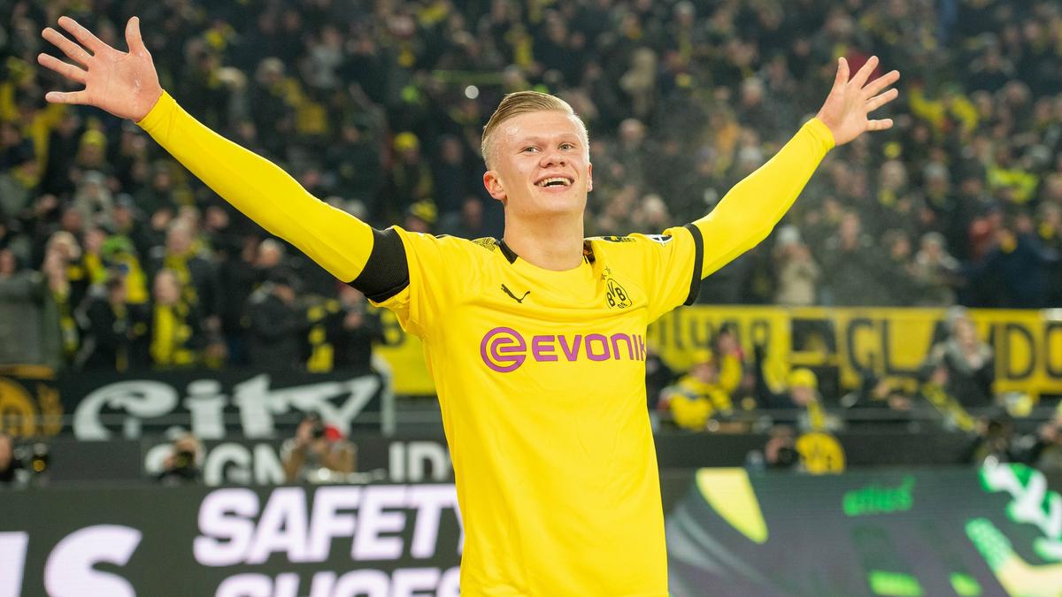 Erling Haland vom BVB dar sich Hoffnungen auf den "Golden Boy"-Award machen Erling Haland vom BVB dar sich Hoffnungen auf den "Golden Boy"-Award machen