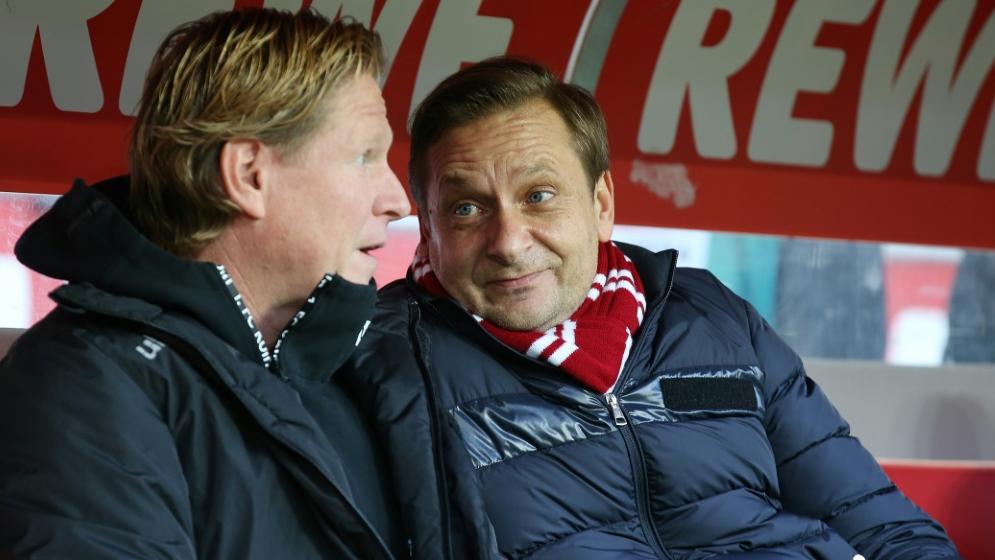 Horst Heldt (r.) steht Markus Gisdol zur Seite Horst Heldt (r.) steht Markus Gisdol zur Seite