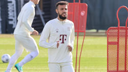 Der Wirbel um Noussair Mazraoui hält beim FC Bayern an