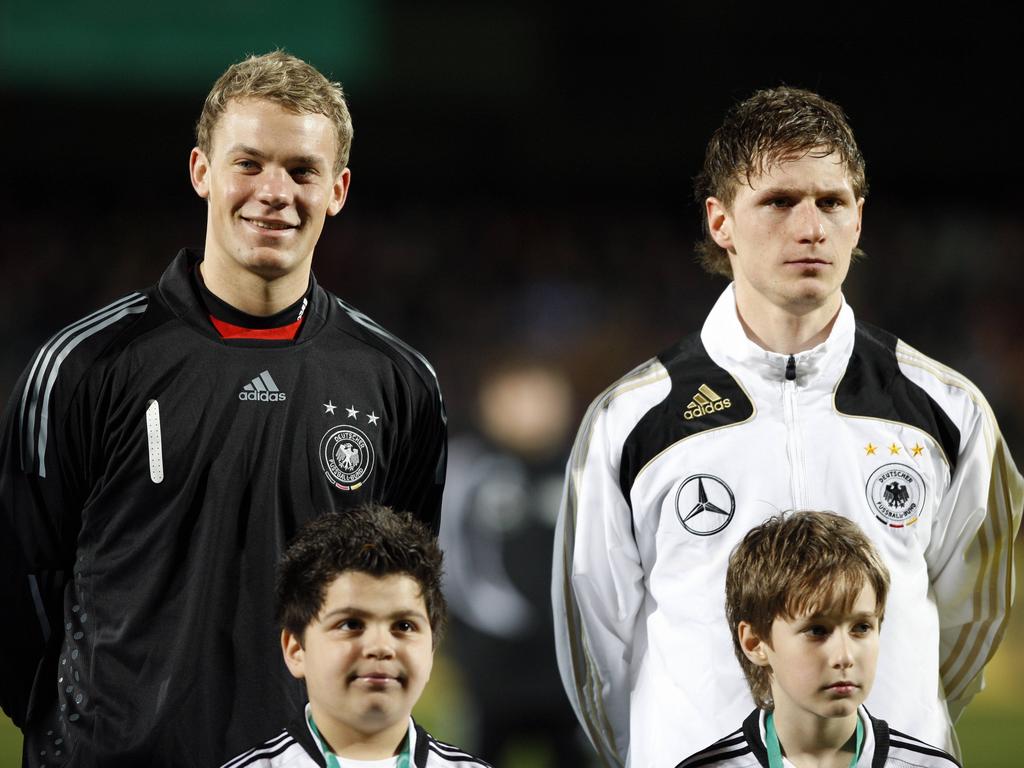 Im März 2009 spielen Neuer und Höwedes gemeinsam in der U21