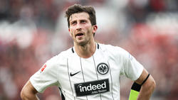 David Abraham führt die Eintracht auch in der neuen Saison als Kapitän an