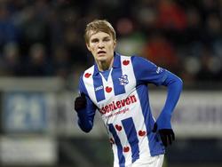 Martin Ødegaard krijgt speeltijd tijdens het competitieduel sc Heerenveen - Roda JC Kerkrade (25-02-2017).