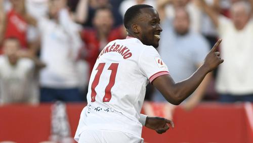 Dodi Lukebakio spielt für den FC Sevilla