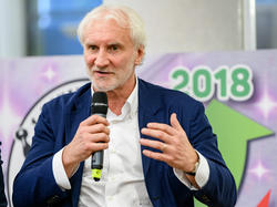 Rudi Völler geht mit großen Zielen in die neue Saison