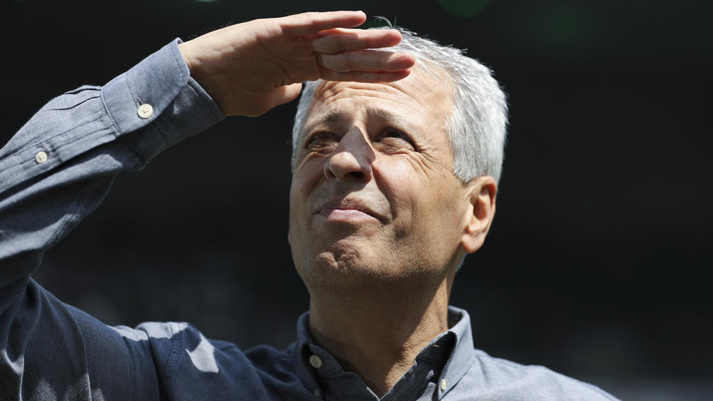 Lucien Favre ist mit dem BVB erfolgreich, konnte aber (noch) nicht alle Erwartungen erfüllen Lucien Favre ist mit dem BVB erfolgreich, konnte aber (noch) nicht alle Erwartungen erfüllen
