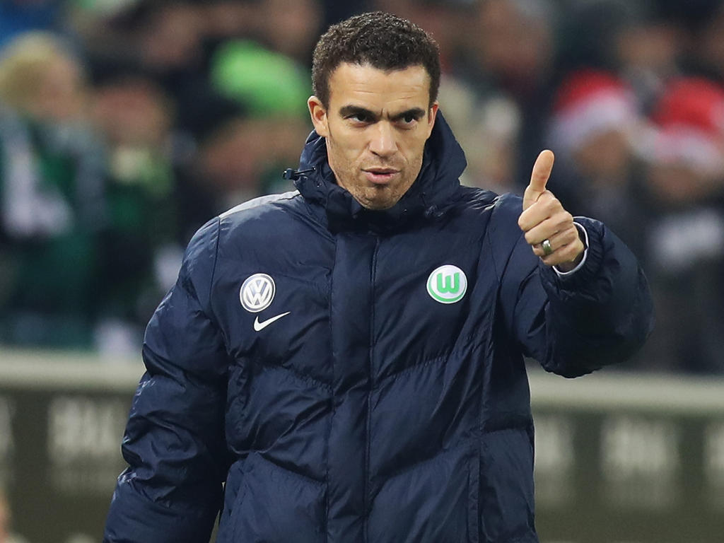 Valérien Ismaël bleibt Trainer in Wolfsburg