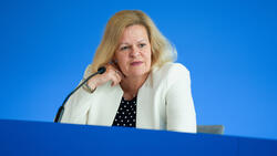 Auch Nancy Faeser feuerte die DFB-Elf bei der EM an