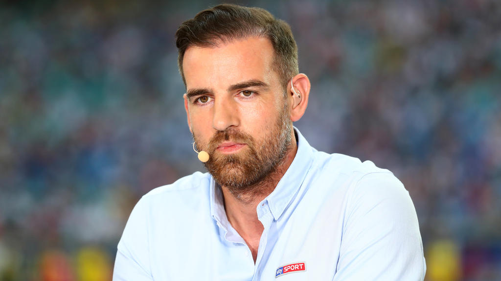 Christoph Metzelder hat den Auftritt der Bayern-Verantwortlichen kritisiert