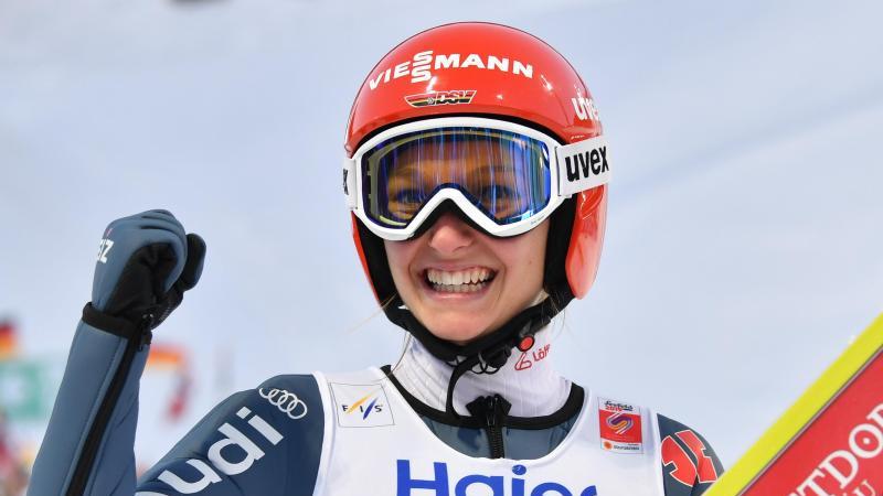 Skispringerin Katharina Althaus hatte im Einzel WM-Silber gewonnen Skispringerin Katharina Althaus hatte im Einzel WM-Silber gewonnen