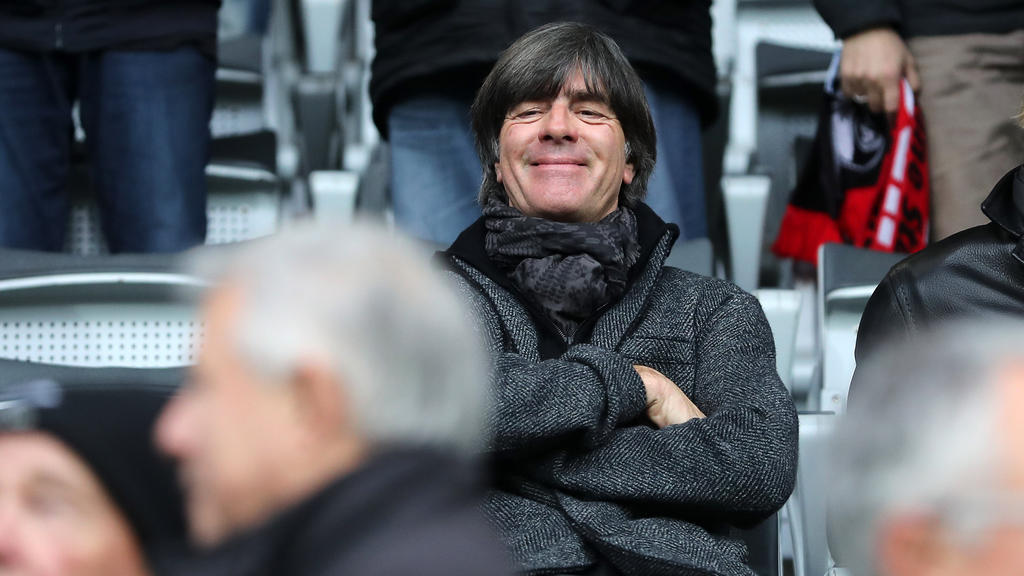 Joachim Löw will die Partie zwischen dem FC Bayern und Liverpool im Stadion verfolgen Joachim Löw will die Partie zwischen dem FC Bayern und Liverpool im Stadion verfolgen