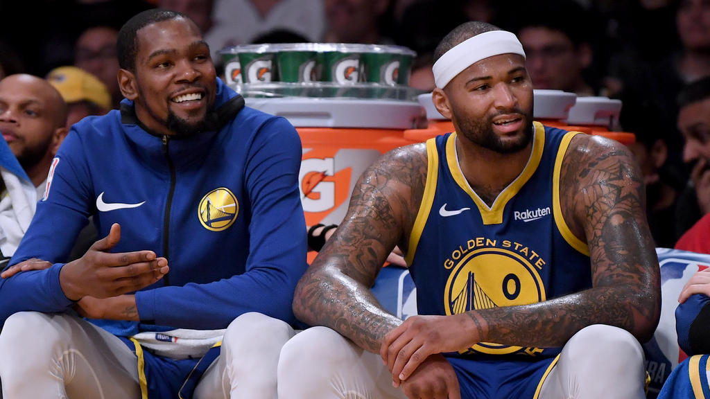 Wettlauf gegen die Zeit für Kevin Durant und DeMarcus Cousins Wettlauf gegen die Zeit für Kevin Durant und DeMarcus Cousins