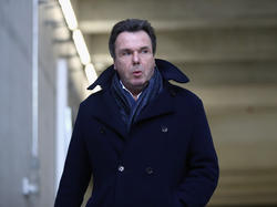 Heribert Bruchhagen versucht, den HSV in der Bundesliga zu halten