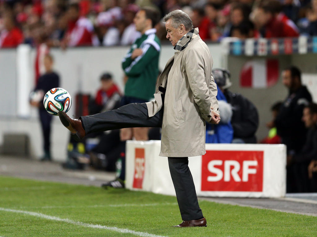 Ottmar Hitzfeld sieht dem Duell zwischen Bayern und Dortmund mit Spannung entgegen