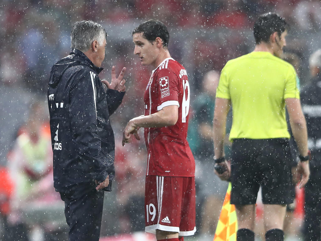 Lotst Carlo Ancelotti (l.) Sebastian Rudy nach Neapel?