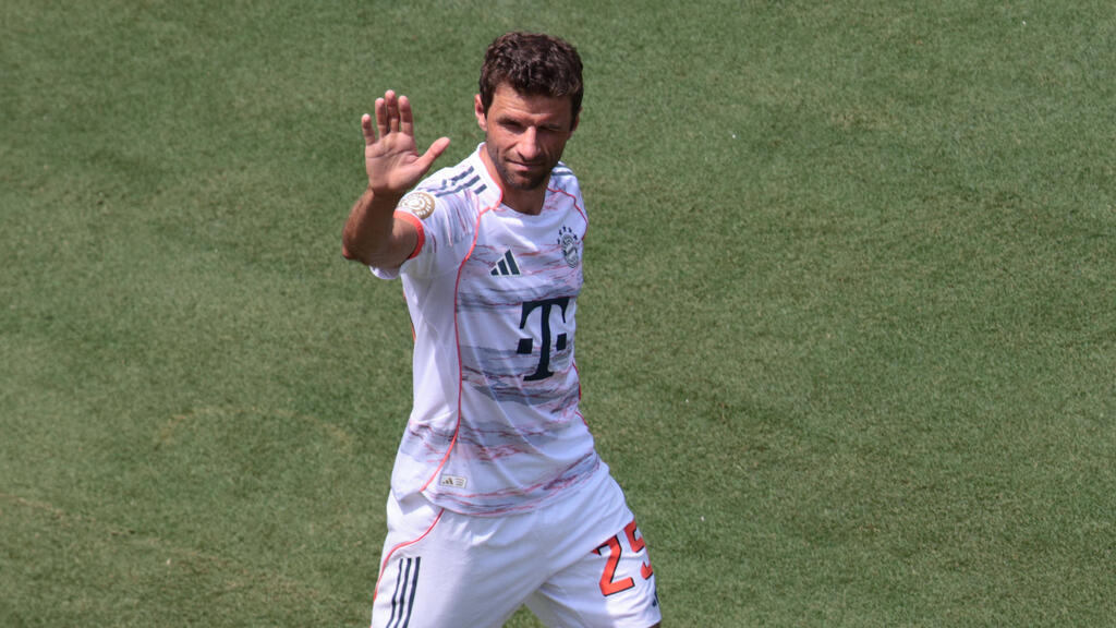 Wie geht es für Thomas Müller nach seinem Abschied vom FC Bayern weiter? Wie geht es für Thomas Müller nach seinem Abschied vom FC Bayern weiter?