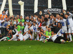 Die Könige von Europa: Real Madrids Team feiert den Gewinn der Champions League