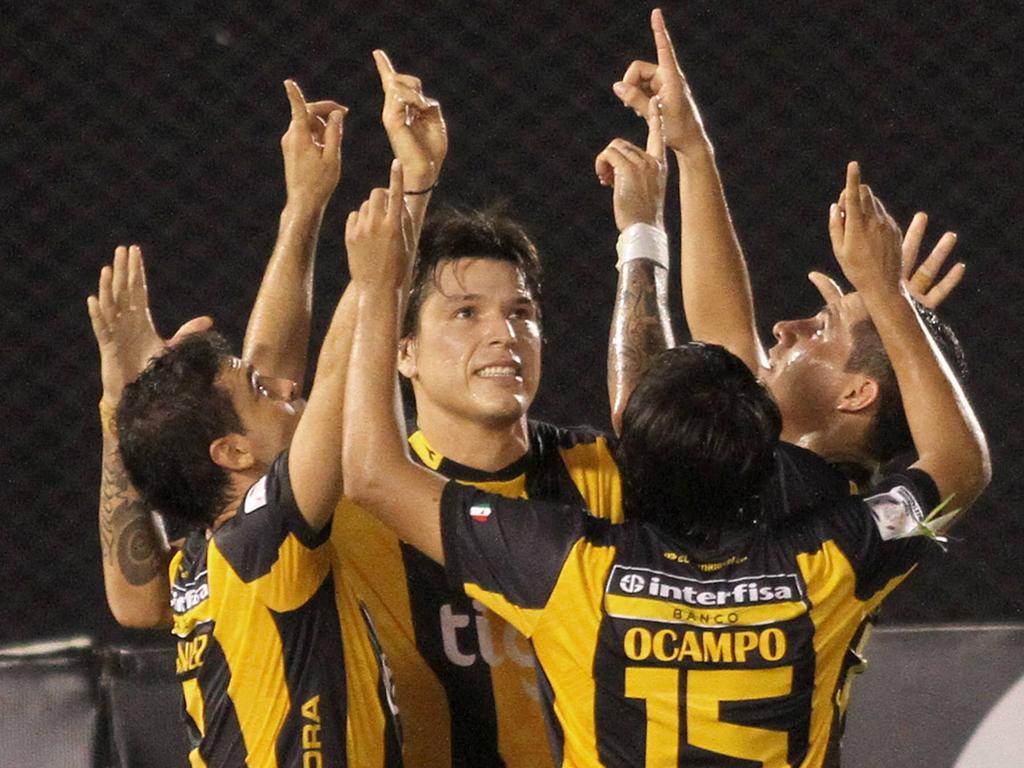 Guaraní celebra la victoria ante Deportivo Táchira en el grupo 8. (Foto: Imago)