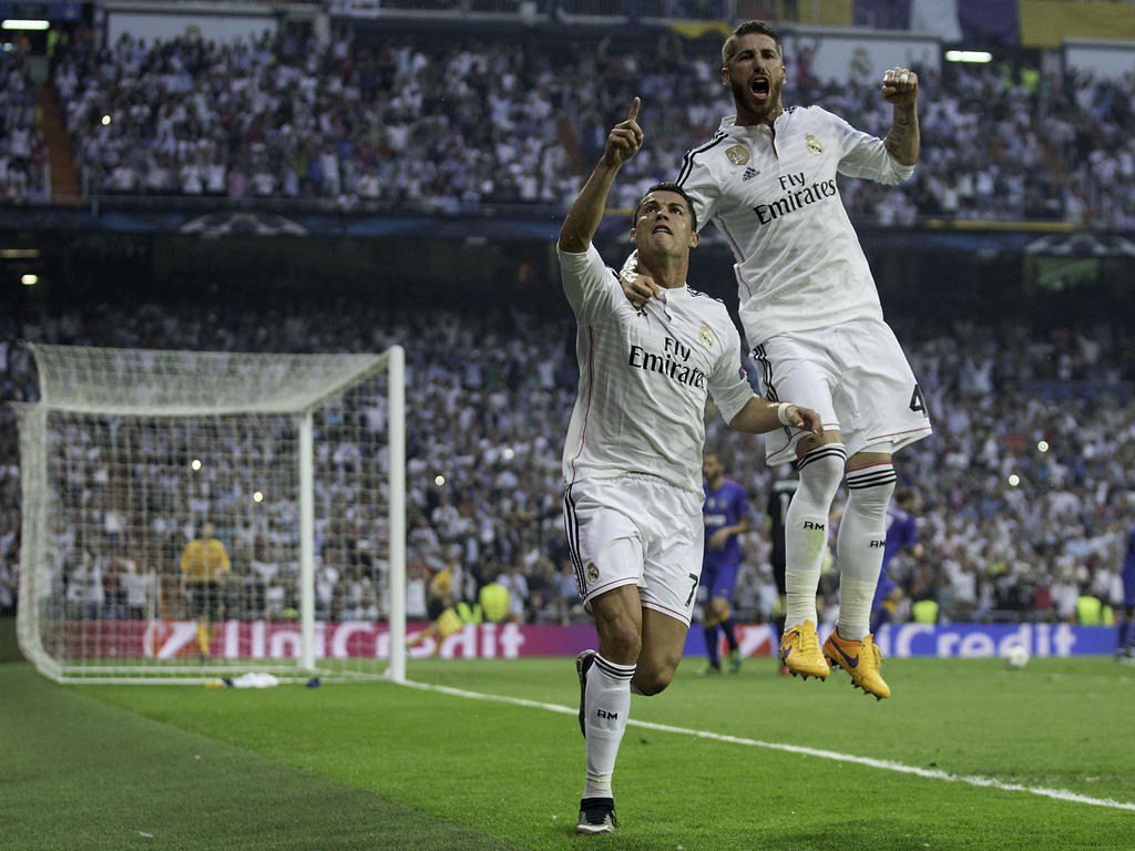 Sergio Ramos (r.) bleibt Real Madrid bis 2020 treu