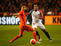 Anthony Martial (r.) 