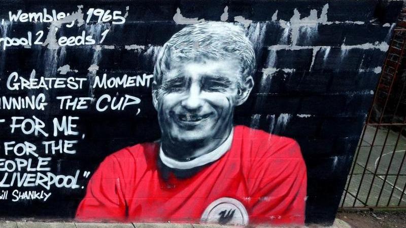 Verewigt auf einem Wandgemälde: Liverpool-Legende Roger Hunt ist im Alter von 83 Jahren gestorben