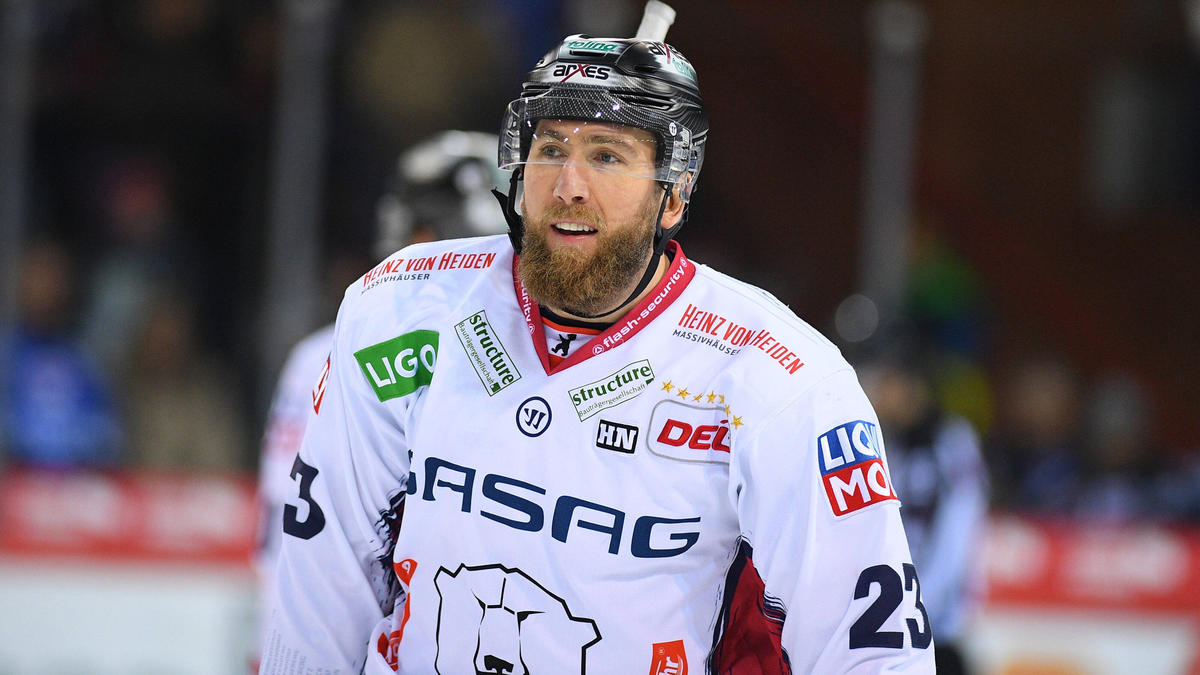 Pierre-Cedric Labrie nannte seinen Sohn "Bären" Pierre-Cedric Labrie nannte seinen Sohn "Bären"