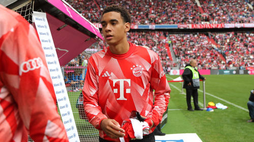 Jamal Musialas Vertrag beim FC Bayern läuft bis 2026