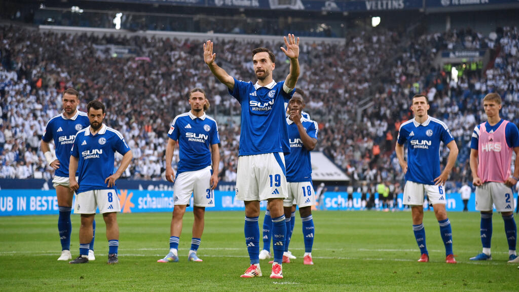 Kanan Karaman denkt offenbar über einen Abschied vom FC Schalke 04 nach Kanan Karaman denkt offenbar über einen Abschied vom FC Schalke 04 nach