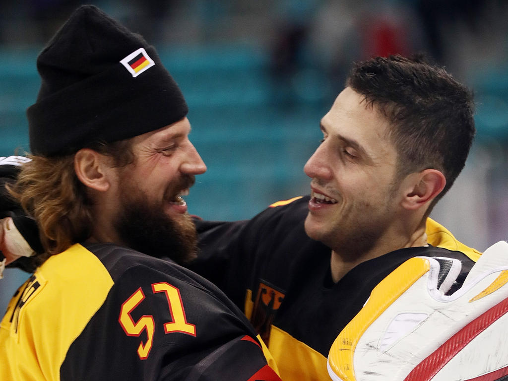 Timo Pielmeier und Marcel Goc feiern den Finaleinzug Timo Pielmeier und Marcel Goc feiern den Finaleinzug