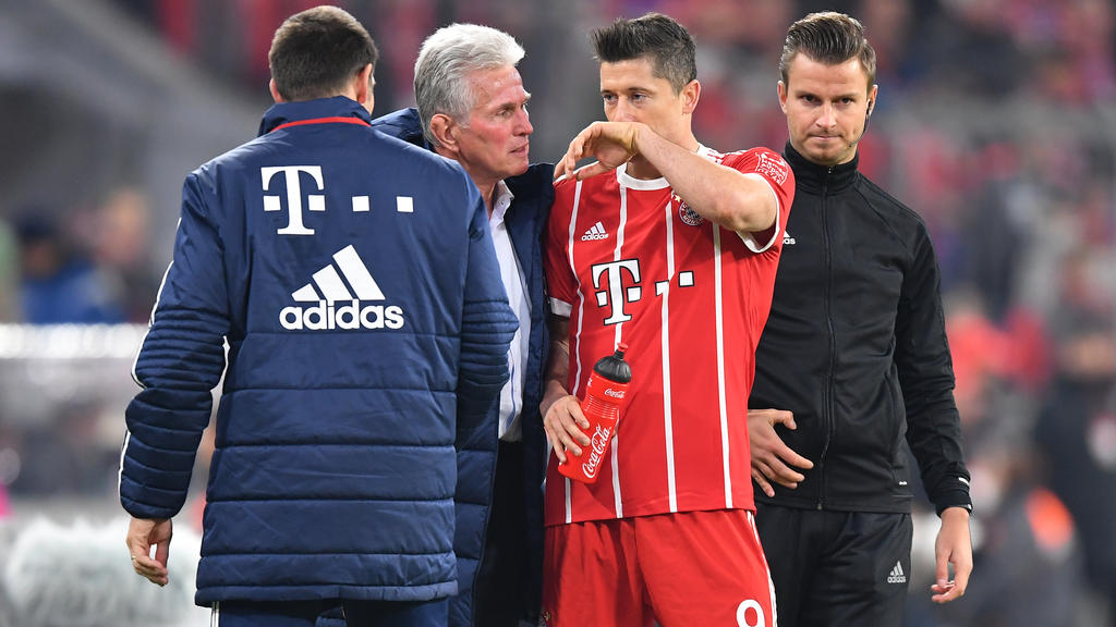 Robert Lewandowski und Jupp Heynckes arbeiteten 2017/18 gemeinsam beim FC Bayern Robert Lewandowski und Jupp Heynckes arbeiteten 2017/18 gemeinsam beim FC Bayern