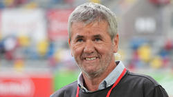 Friedhelm Funkel lobte die neuen Trainer des FC Bayern und BVB