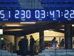 Kann der KSC die Bundesliga-Uhr des HSV abstellen?