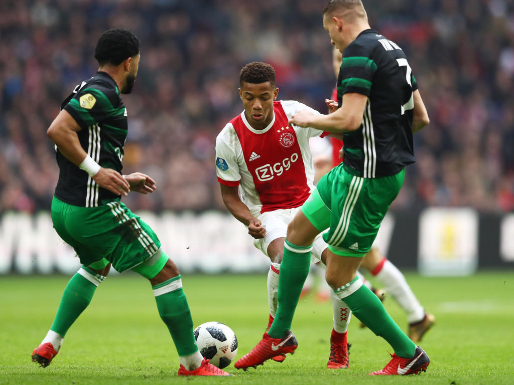 David Neres steht angeblich beim BVB auf dem Zettel David Neres steht angeblich beim BVB auf dem Zettel