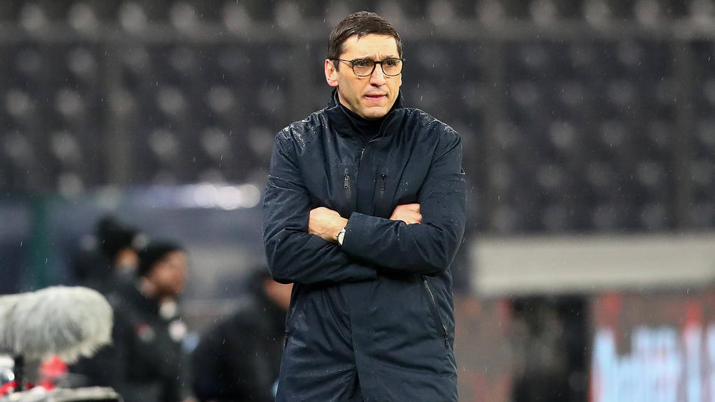 Tayfun Korkut steckt mit Hertha BSC mitten im Abstiegskampf