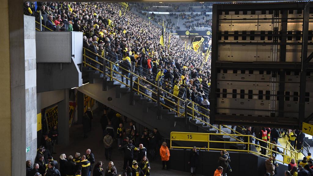 BVB und FC Schalke 04 wollen sexualisierte Gewalt bekämpfen BVB und FC Schalke 04 wollen sexualisierte Gewalt bekämpfen