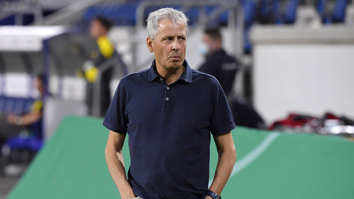 Lucien Favre und Michael Zorc wollen mit dem BVB Erfolge feiern Lucien Favre und Michael Zorc wollen mit dem BVB Erfolge feiern