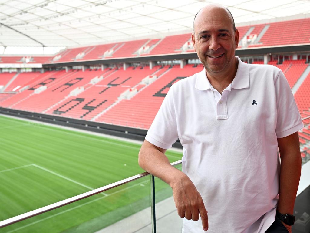 Fernando Carro beglückwünscht den DFB zur Verpflichtung von Hannes Wolf