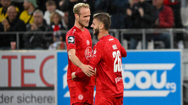 Lucas Brumme (l.) könnte Rot-Weiss Essen im Winter verlassen