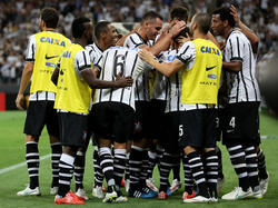 Los jugadores del Corinthians celebran un gol. (Foto: Imago)